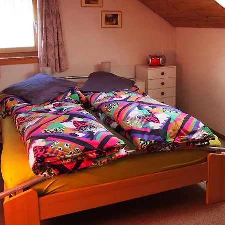 Apartment Chasa Brunold 3-zimmer-dachwohnung